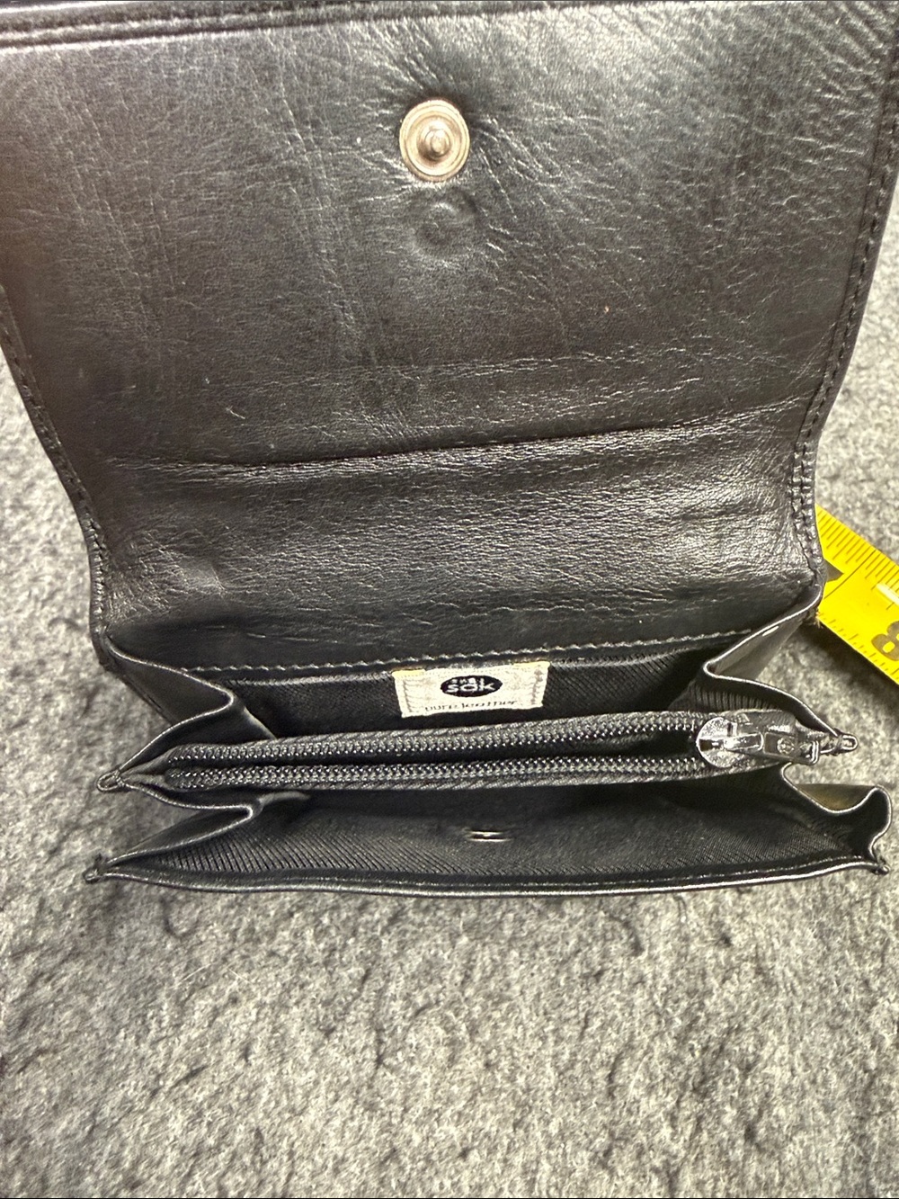The Sak Black Leather Compact Fold Wallet - Picture 7 of 8